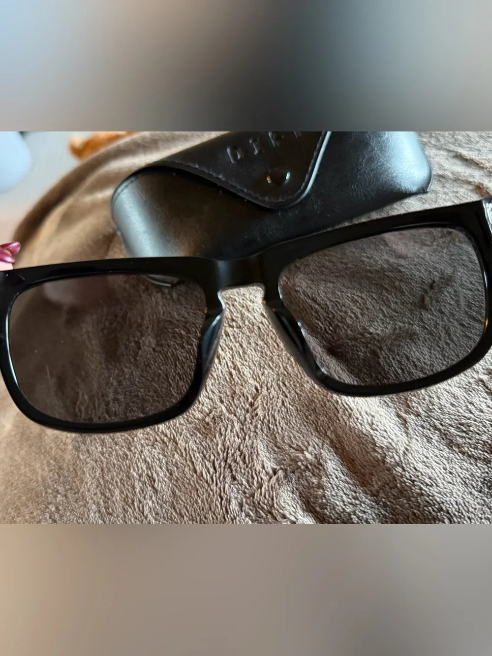 DIFF Eyewear Black ‘JAKE’ Sunglasses